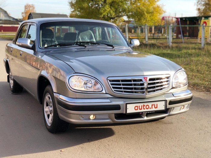 Волга ГАЗ 31105