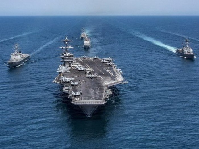 Авианосная ударная группа ВМС США