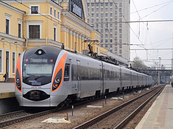 Hrcs2 электропоезд салон