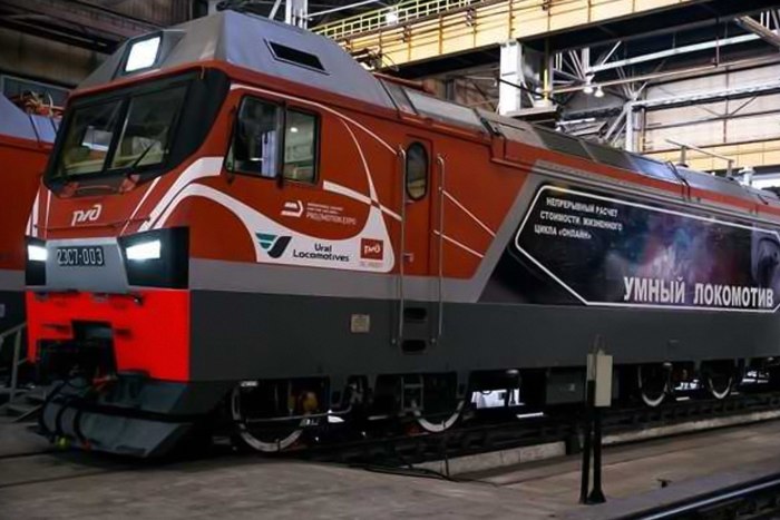 Электровоз 2эс7 Синара