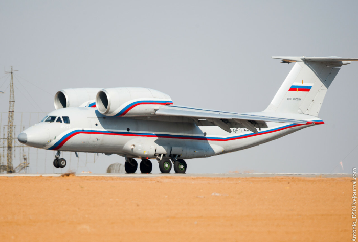 АН-72 транспортный самолёт