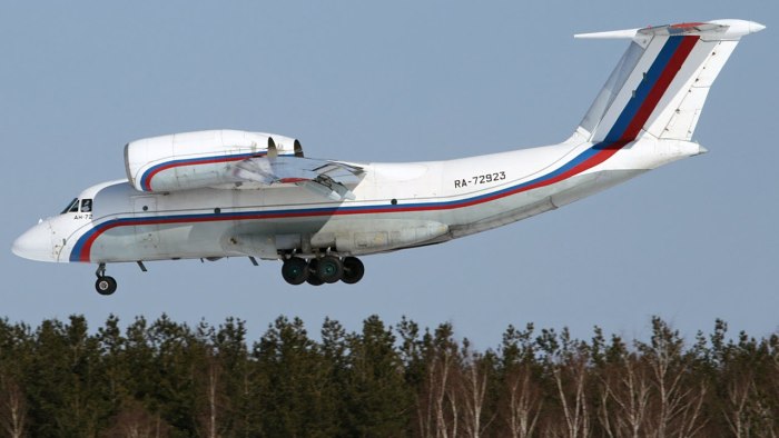 АН-72 шасси