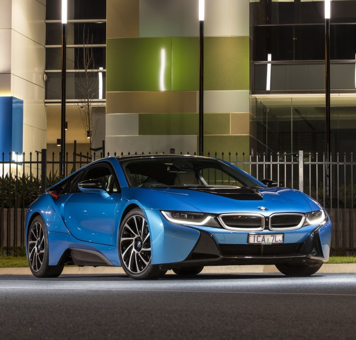 BMW спортивная i8