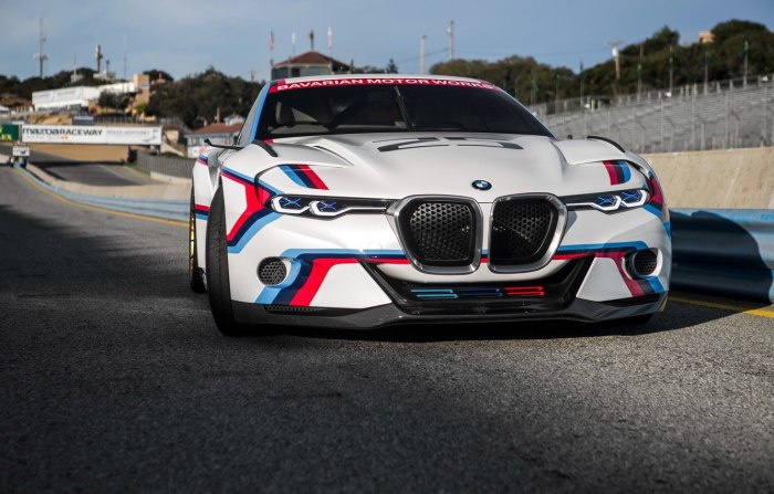 2015 BMW 3.0 CSL hommage r