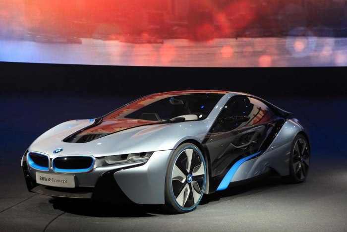 BMW спорткар i8