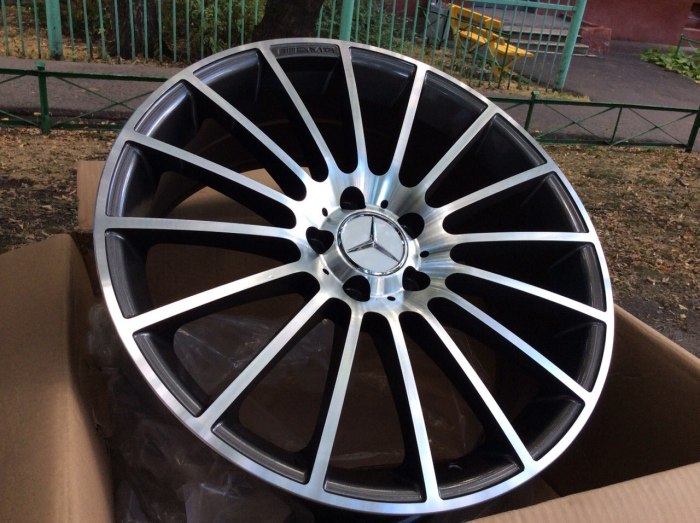 Диски AMG r19 на Мерседес