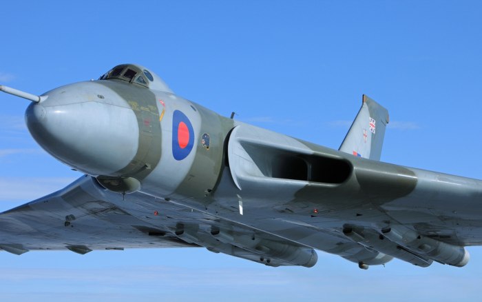 Самолет Avro Vulcan b2