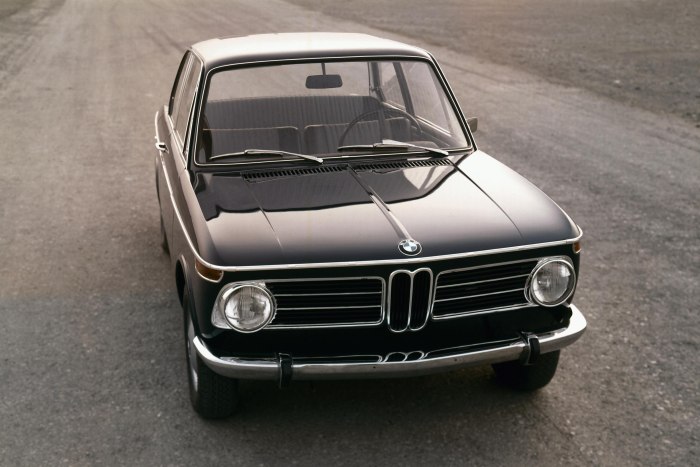 BMW e10 2002