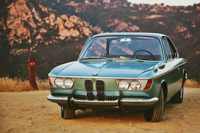 BMW 2000