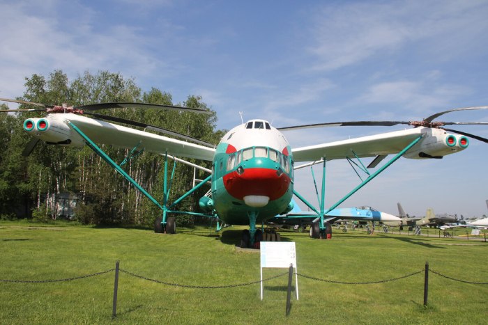 Самый большой вертолет в мире ми 12
