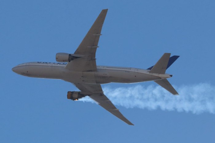 Боинг 777 и 737