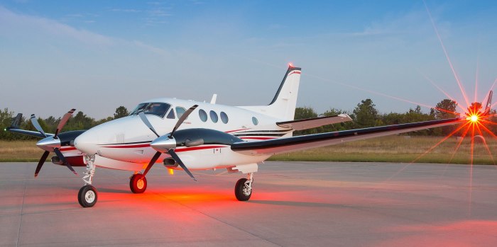 Самолете Beech c90a King Air
