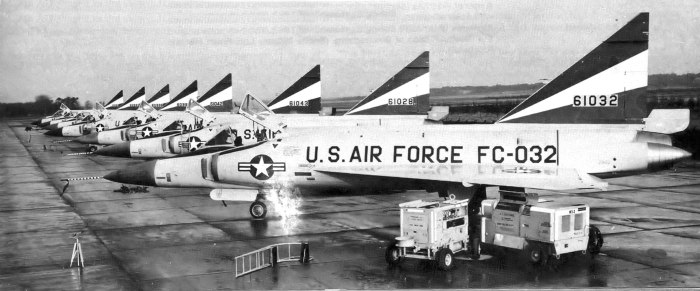 F-102 Delta Dagger