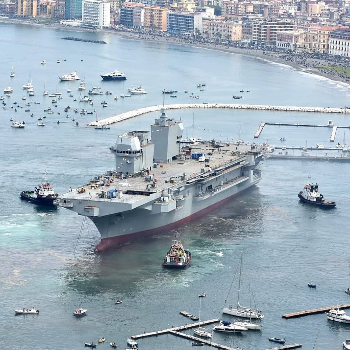 L 9890 Trieste