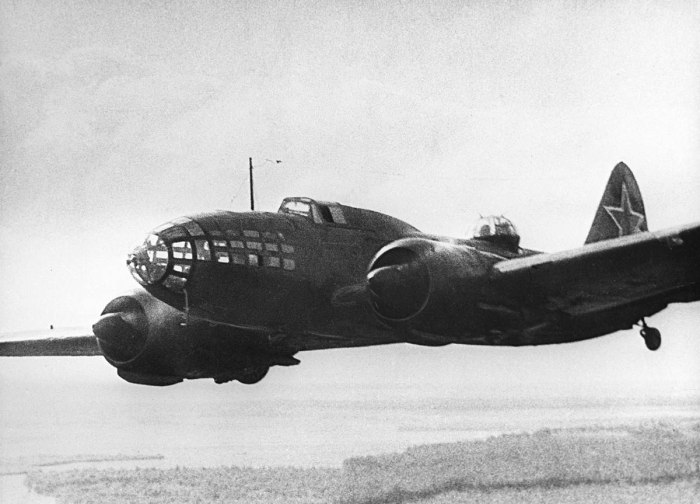 Самолёт ил-4 торпедоносец