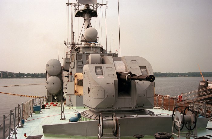 АК 130 Калибр Корабельный