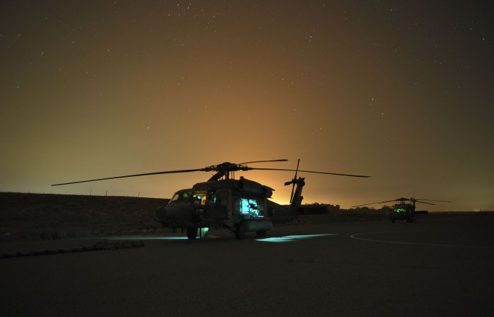 Uh-60 Black Hawk
