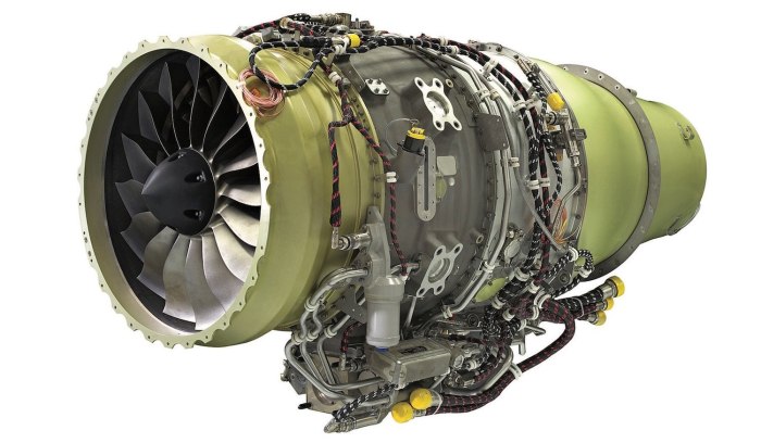 Турбореактивный двигатель hf118