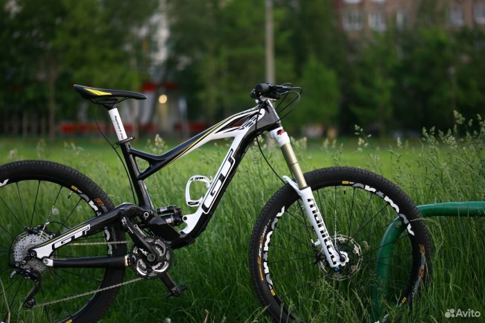 Двухподвес KHS XS 1500