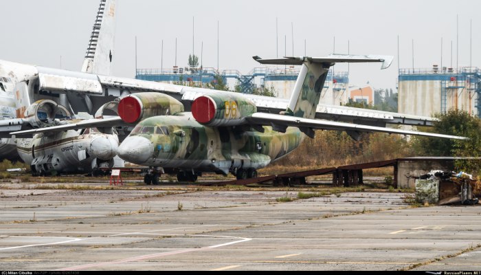 Антонов АН-72п