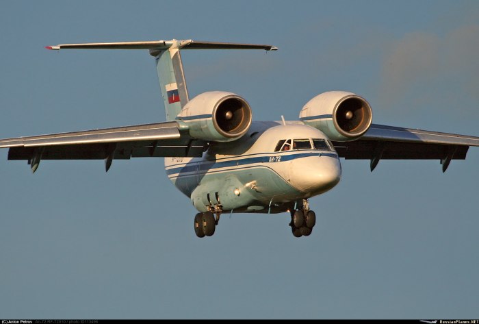 Самолет АН 72