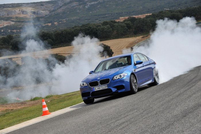 BMW m5 f90 дрифт
