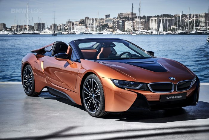 2019 BMW i8 Roadster