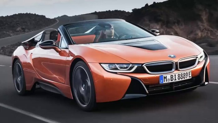 BMW Roadster i8 оранжевый