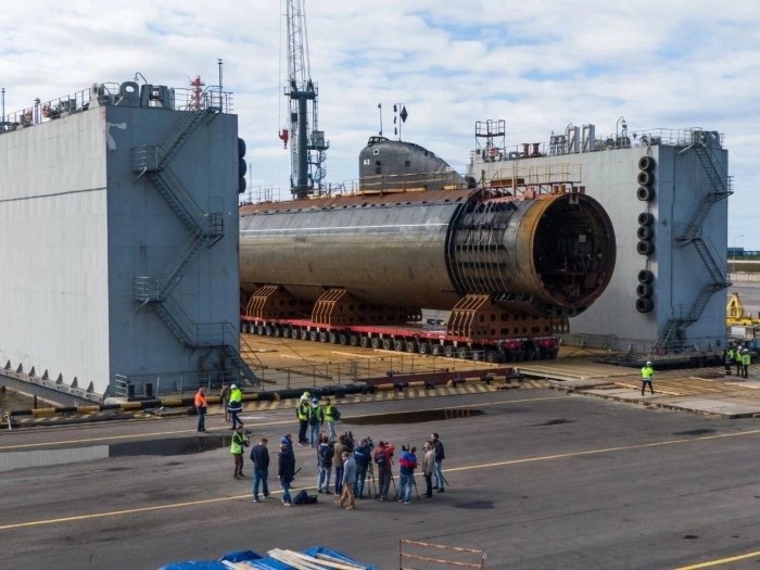 Подводная лодка в Кронштадте 2022