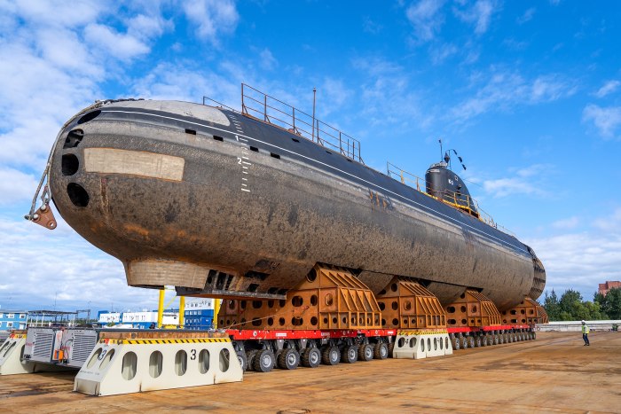 Ленинский комсомол подводная лодка