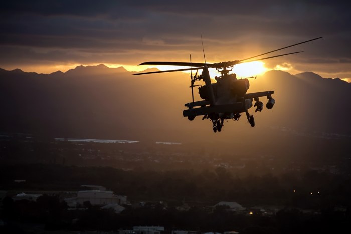 Боевой вертолет "Ah-64 Apache"