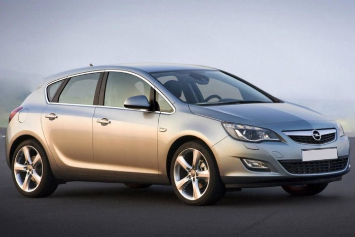 Opel Astra j 2009