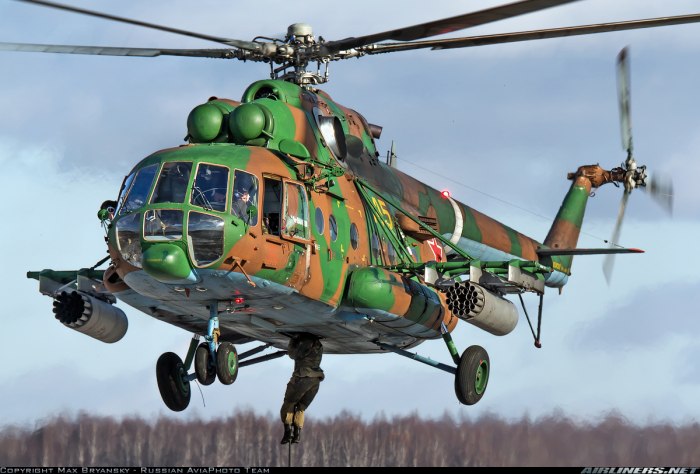 Ми-8 вертолёт