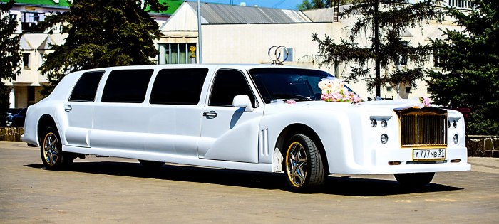 Rolls Royce Phantom лимузин 2022