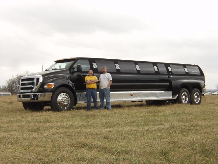 Форд Экскурсион f 650
