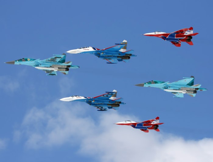 Су-34 двухдвигательный реактивный самолёт