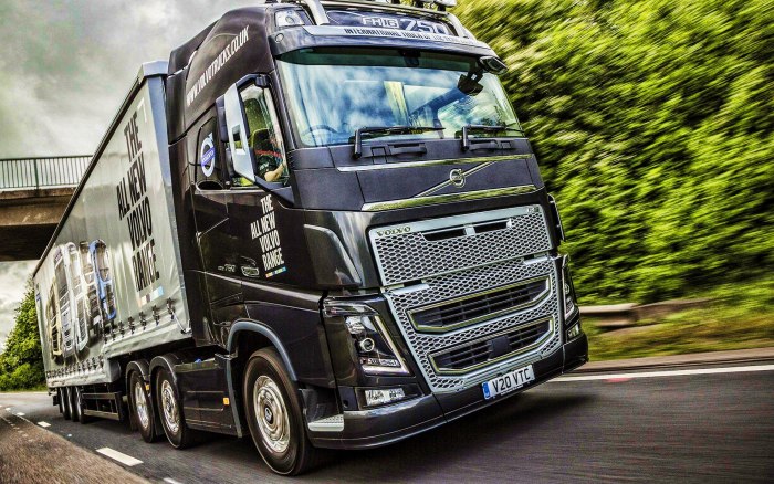 Тягач Volvo fh16