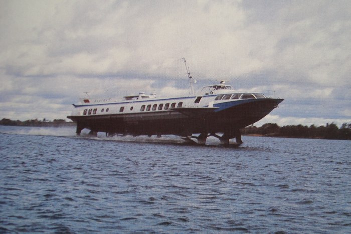 Комета теплоход на подводных крыльях
