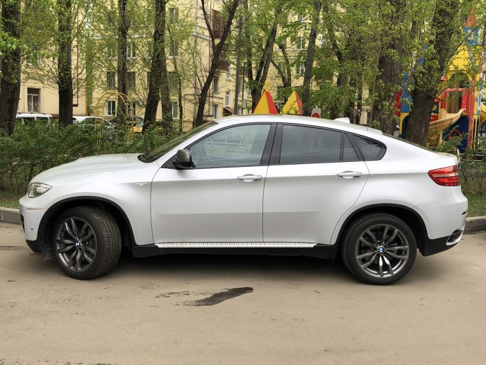 BMW x6 r19