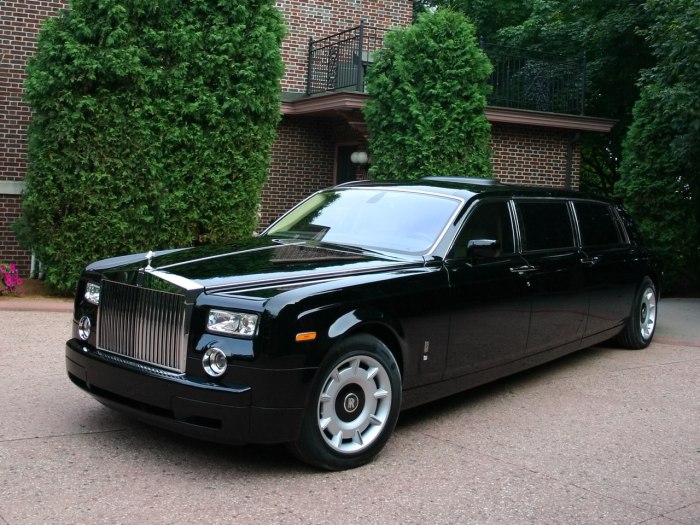 Rolls Royce Phantom 2000