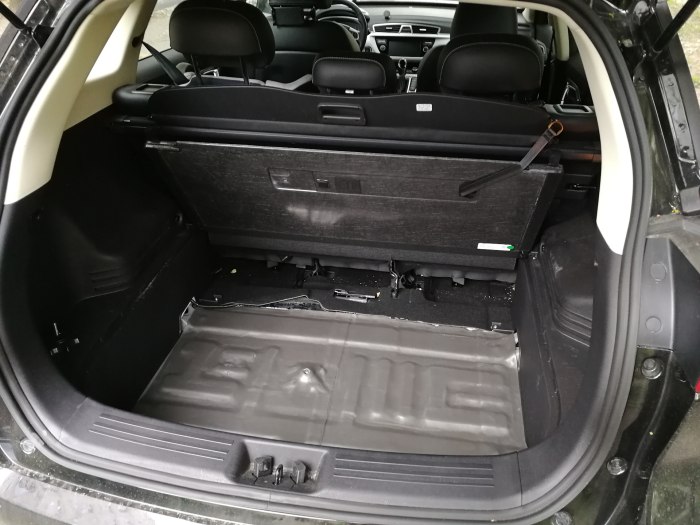 Geely Atlas 1 багажник
