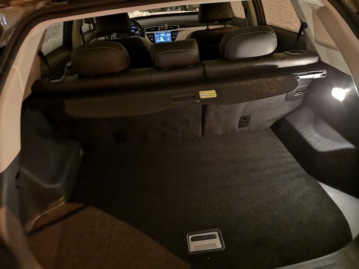 Geely Atlas Lux