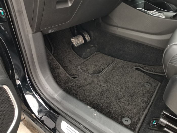 Geely Atlas коврики
