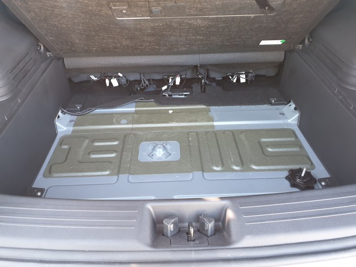 Geely Atlas Pro органайзер в багажник
