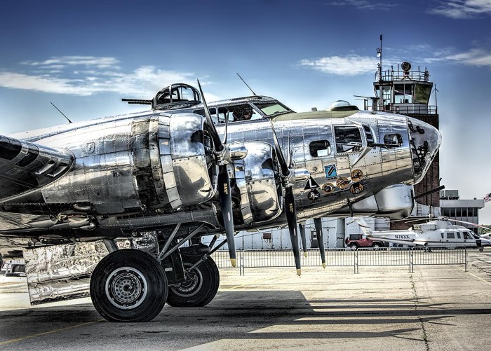 B 17 бомбардировщик