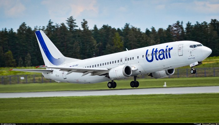 Boeing 737-400