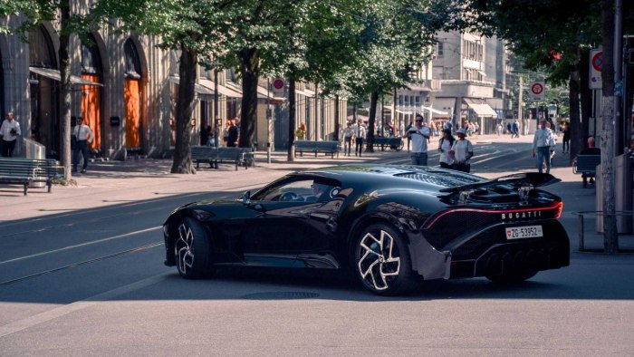 Bugatti Chiron super Sport 300