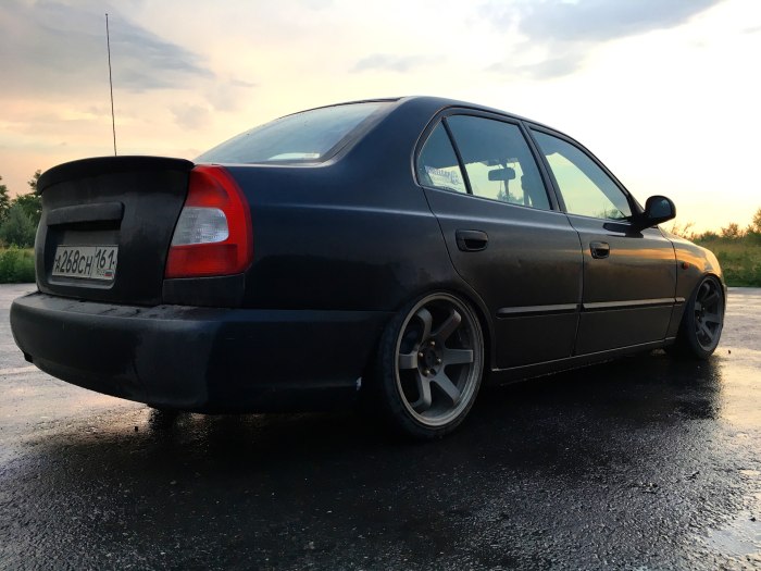 Hyundai Accent r18
