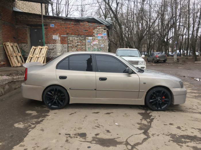 Хендай акцент r16