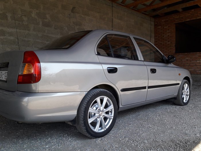 Hyundai Accent ТАГАЗ r15